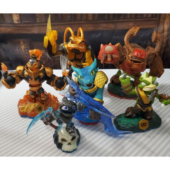 Lot of Skylanders Figures